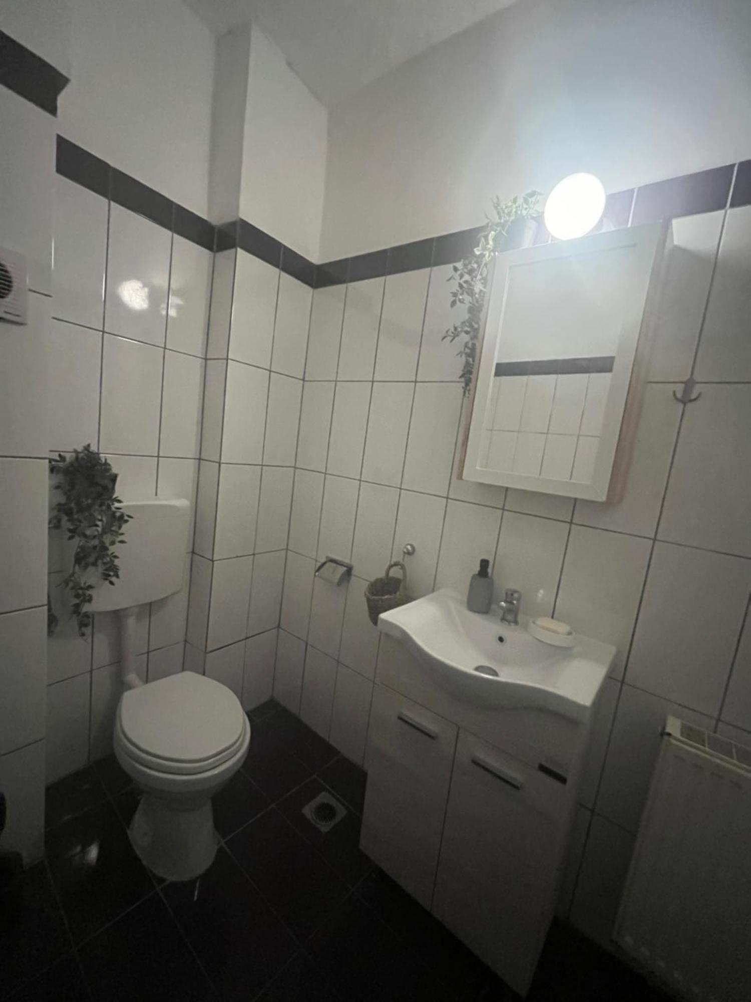 Istos 8 Apartament Salonic